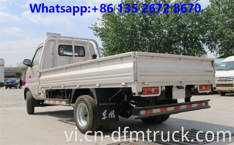 3 Tons Diesel Cargo Truck2